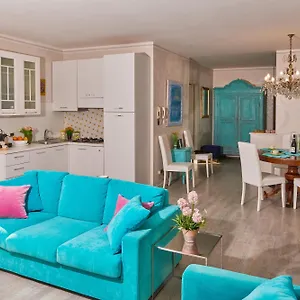 Garda Blue Luxury Apartment Desenzano del Garda